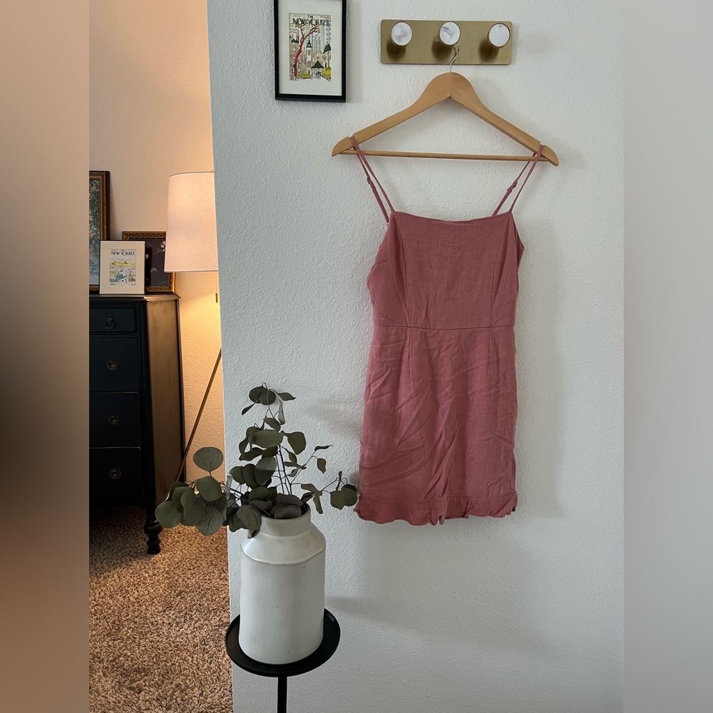 Pink Dress - size: medium - Picture 2 of 4